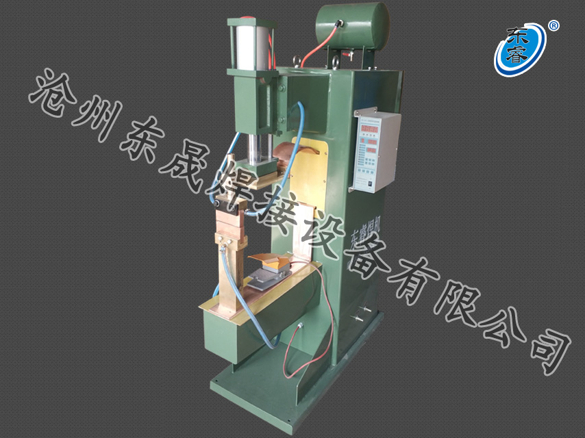 電動(dòng)自行車(chē)排焊機(jī) 焊底